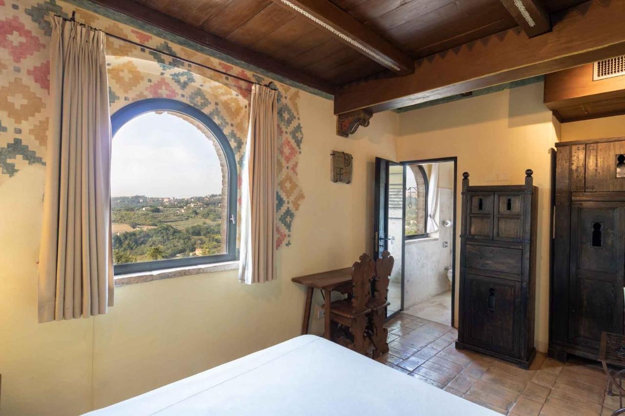 Hotel Castello Di Monterone Perugia Esterno foto