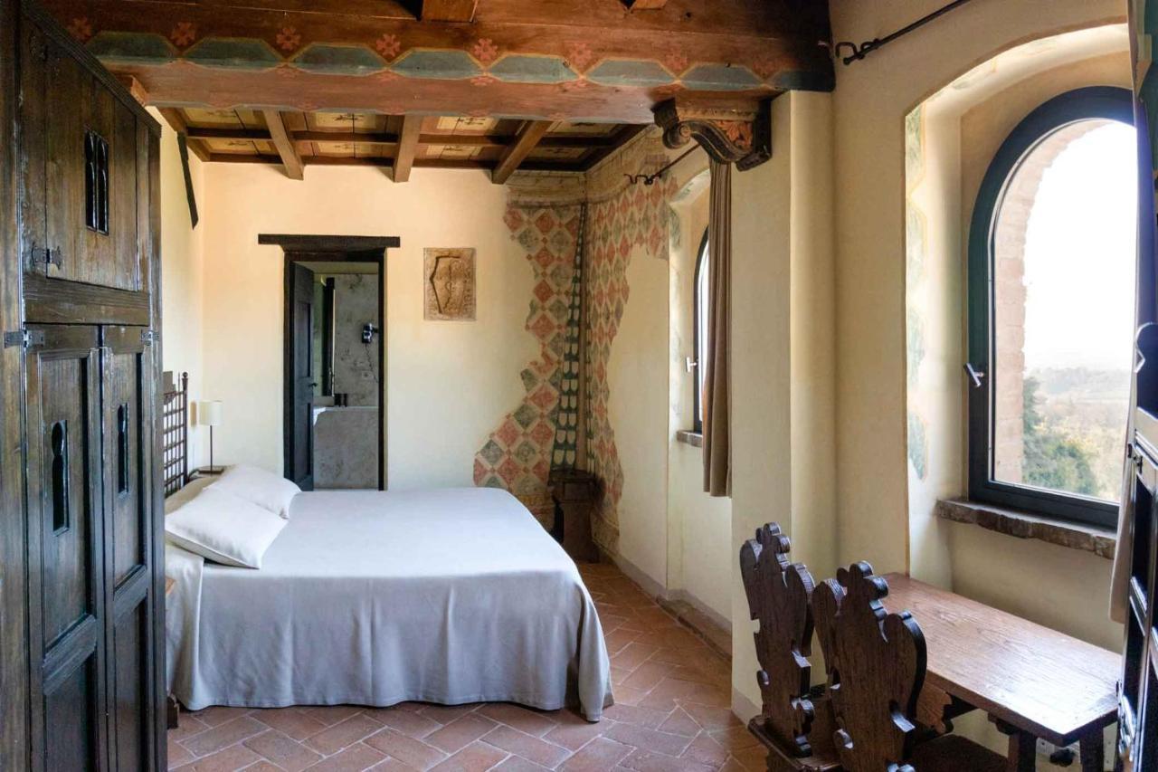 Hotel Castello Di Monterone Perugia Esterno foto