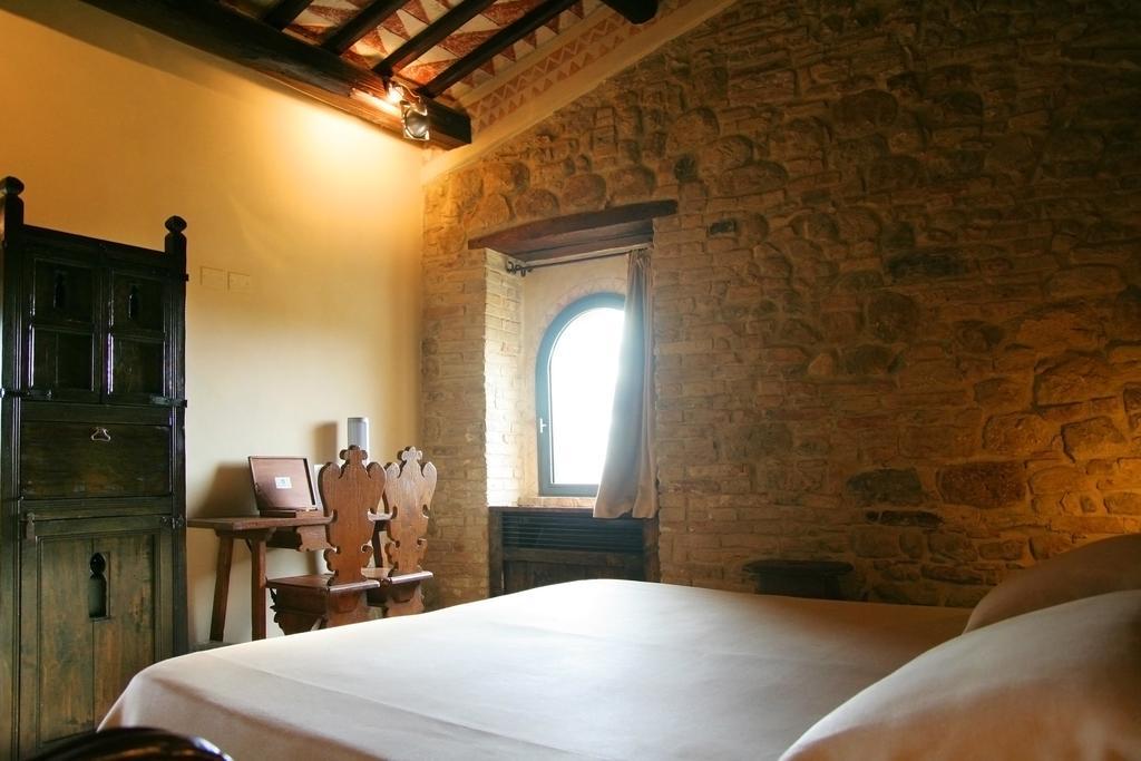 Hotel Castello Di Monterone Perugia Esterno foto