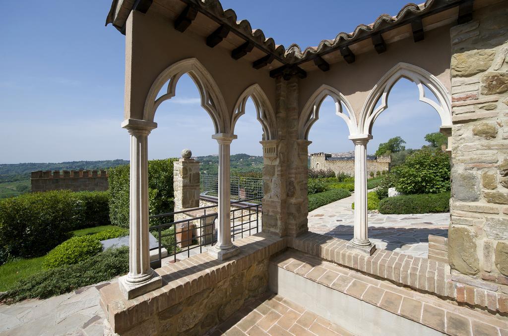 Hotel Castello Di Monterone Perugia Esterno foto
